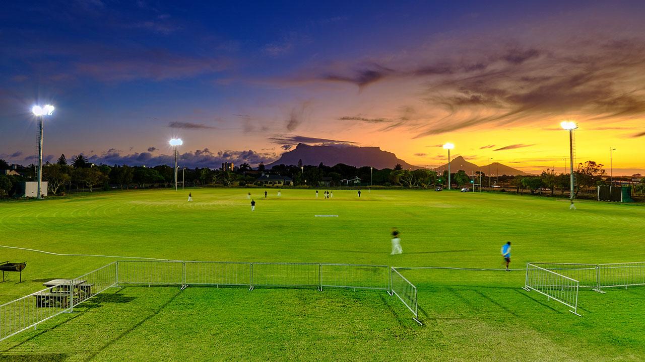 The OMNIBLAST-E MIDI illuminates Milnerton High School’s Cricket/Rugby field